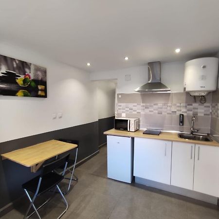 הוספיטלט דה יוברגאט Estudios Hl Frente Al Metro Barcelona-Aeropuerto מראה חיצוני תמונה